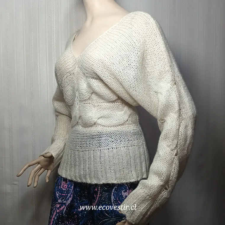 Sweater Punto Calado con Escote en V y Trenzas – Crudo Benetton 3