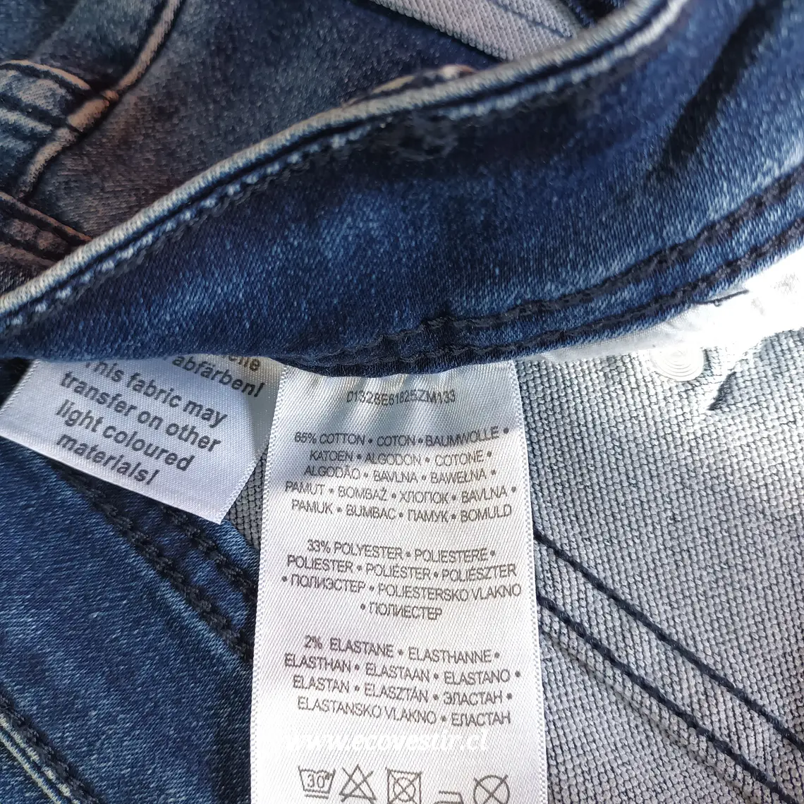  Bermuda Jeans Sublevel Azul con Desgaste Estilo Casual Talla M 4