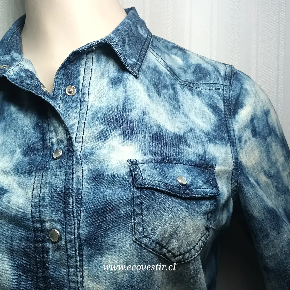 Camisa de Mezclilla Mujer Tie-Dye Azul Love Fire - Talla M 2