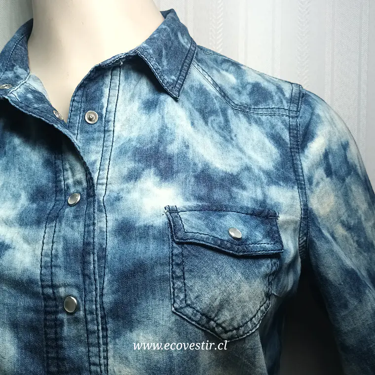 Camisa de Mezclilla Mujer Tie-Dye Azul Love Fire - Talla M 2