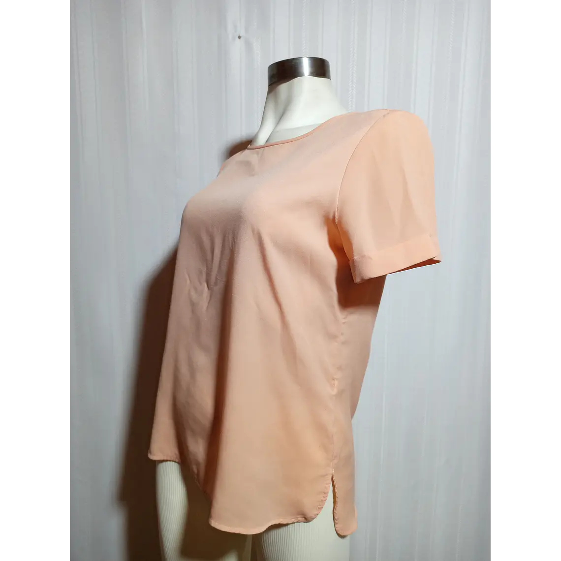 Blusa Manga Corta Color Damasco con Doblez – Stradivarius Talla M 3