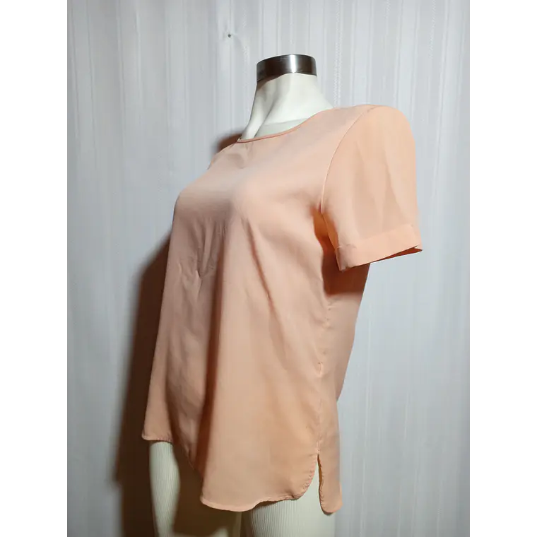 Blusa Manga Corta Color Damasco con Doblez – Stradivarius Talla M 3