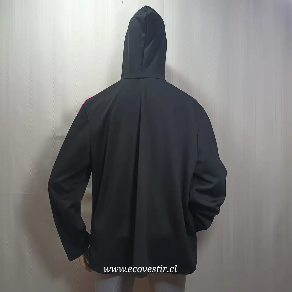 Polerón Deportivo Negro con Franjas Rosadas y Gorro Fame 4 Fifteen - Talla 1X (46/48) 4