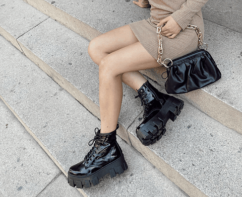 Botín 232 Negro Richatto