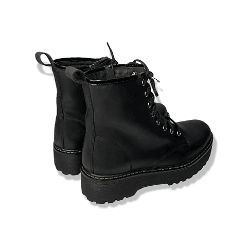 BOTÍN 222 CUERO NEGRO OPACO