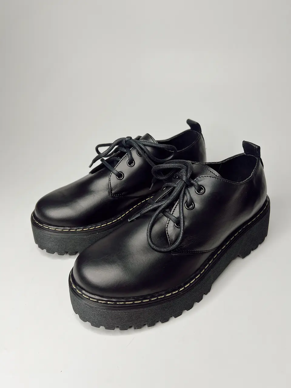 Fezco Negro Cuero 1