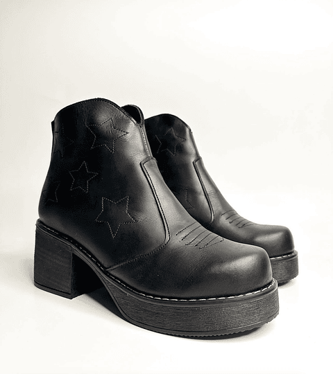 Botín Martina Cuero Negro