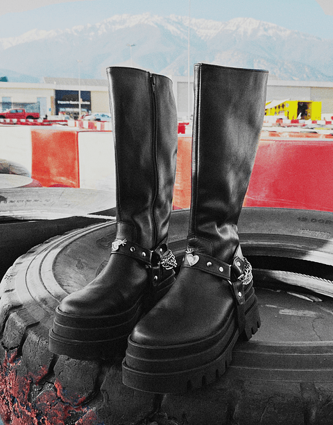 Bota Niza Cuero Negro