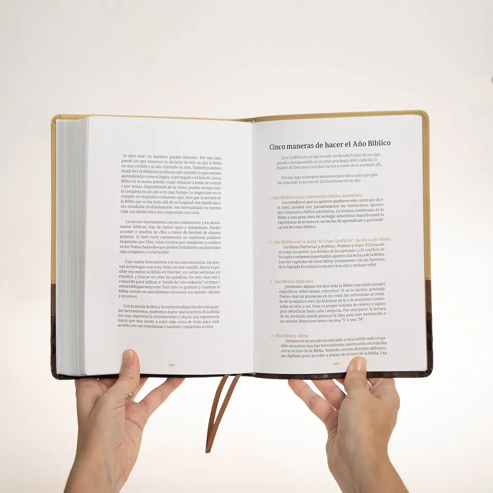 Biblia devocional (comentada por A. Bullón) - Azul granate 3