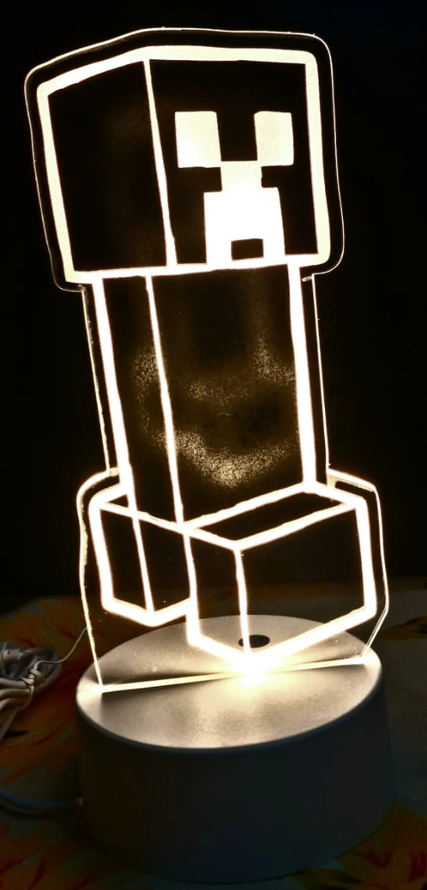 Lampara Creeper 1