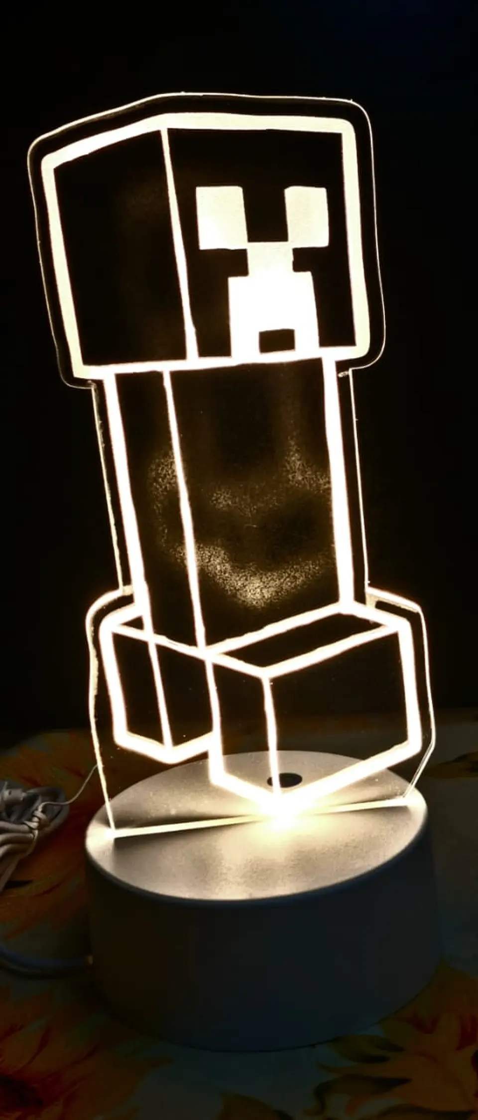 Lampara Creeper 1