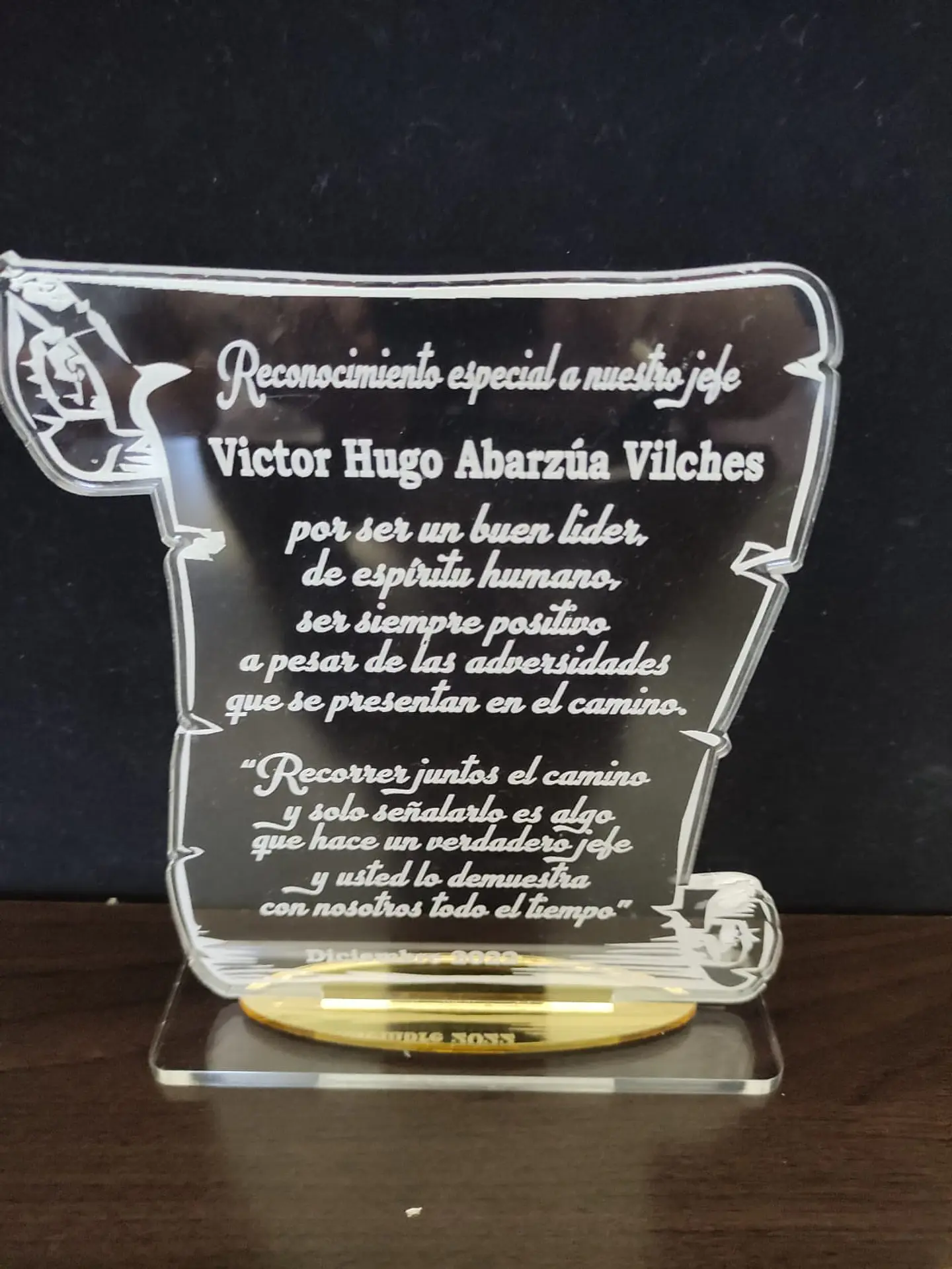 Galvano pergamino acrilico 2