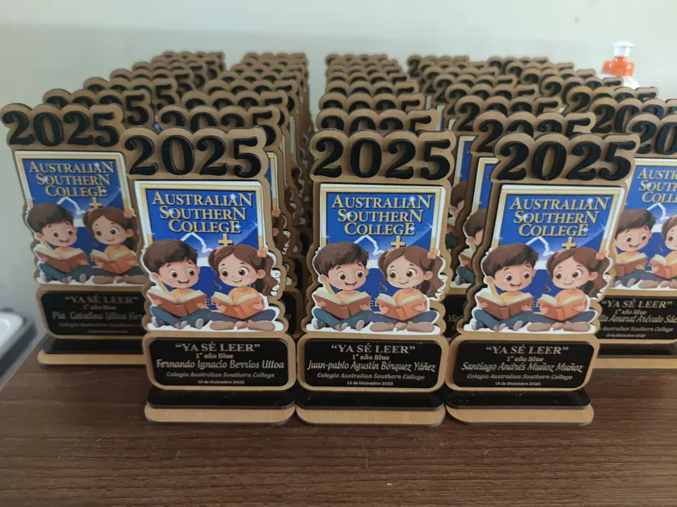 Mini galvano licenciatura o egreso 2
