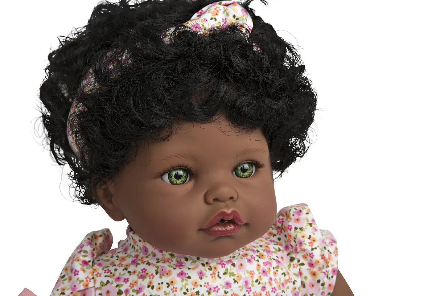 Muñeca 45 cm Saira morena ojos verdes 3