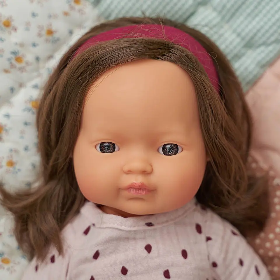 Muñeca Isabel 38 cm sin ropa 3