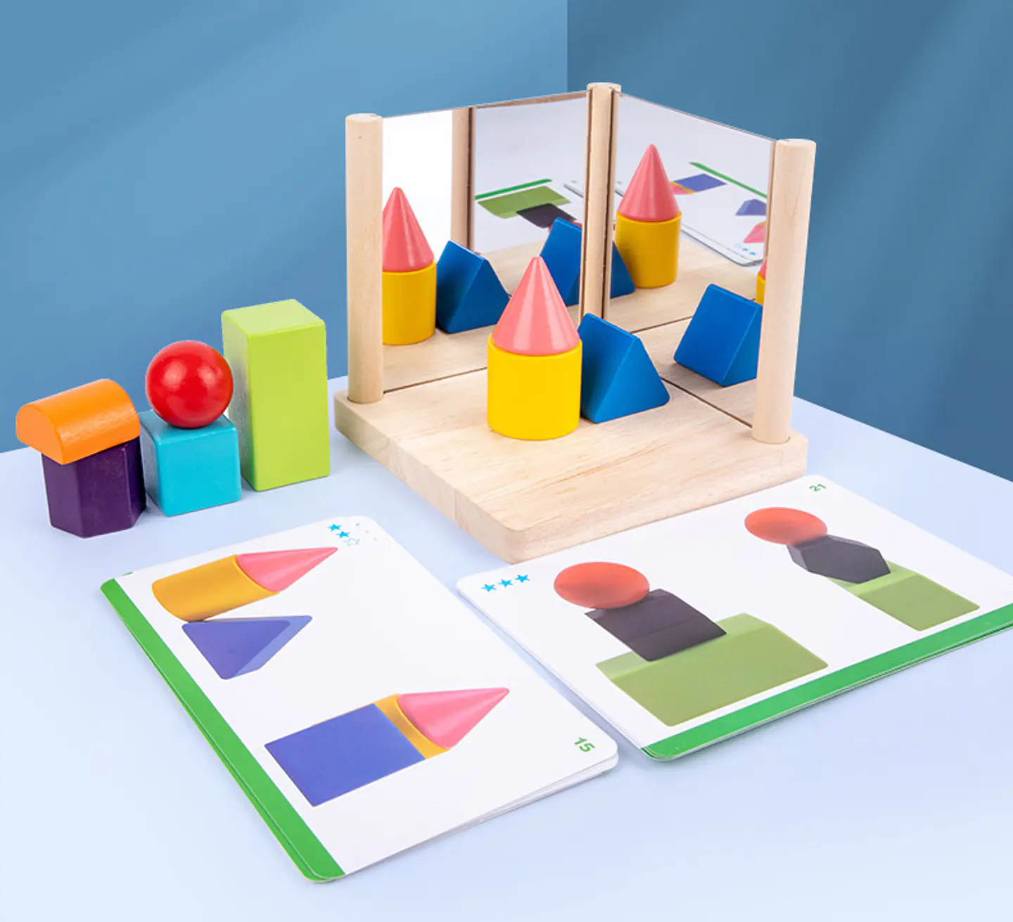 Construcción con espejo Montessori 1