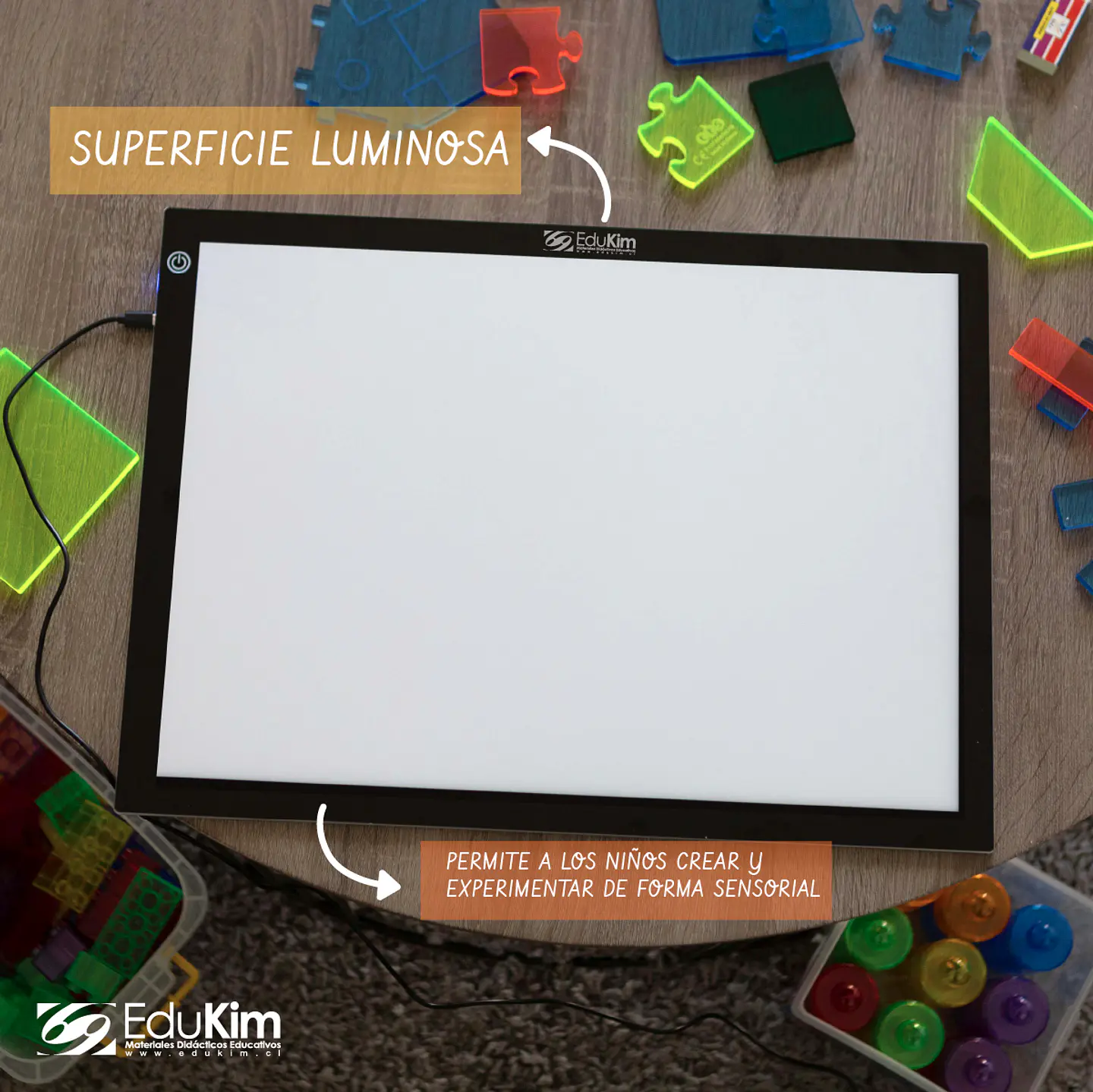 Mesa de Luz Montessori A3 Edukim 2