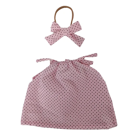 Vestido rosado y cintillo de 32 cm hasta 38cm.