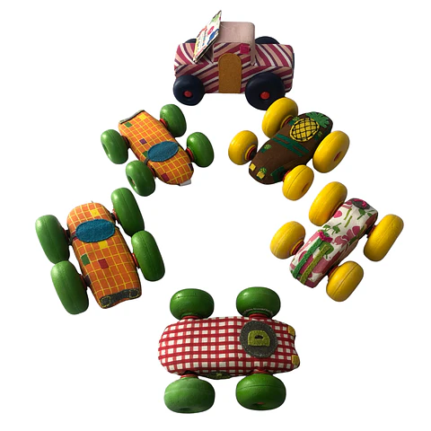 Set De 6 Autitos Hippies