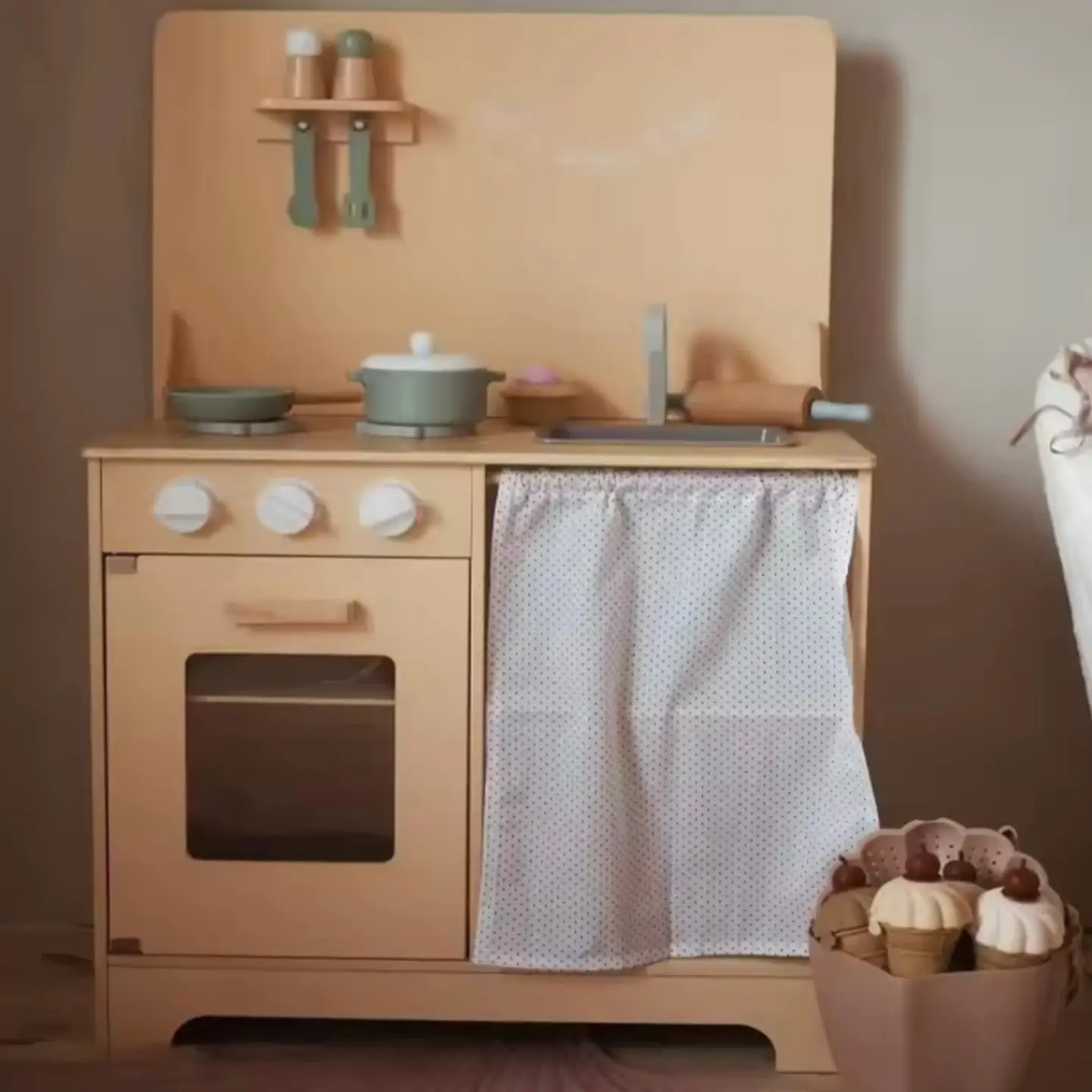 Cocina de Madera con Luz y Accesorios 4