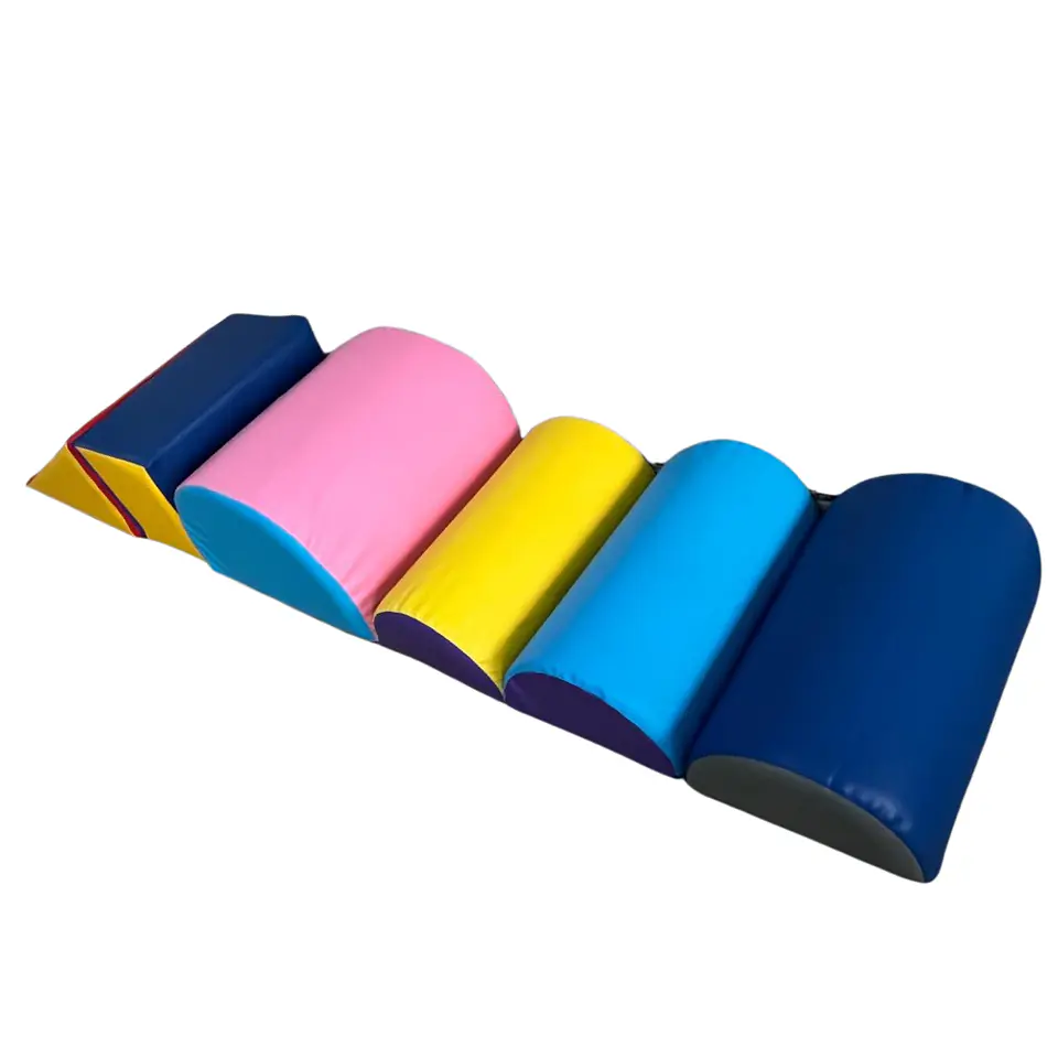 Set Motriz de Espuma 6 piezas Semi Cilindros 3