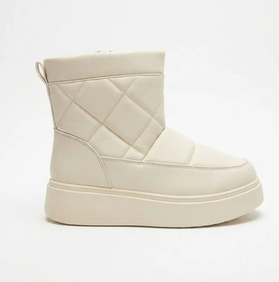 Botin ecocuero modelo rombo 2