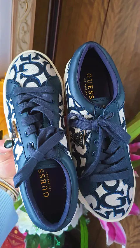 Zapatillas Guess originales 38