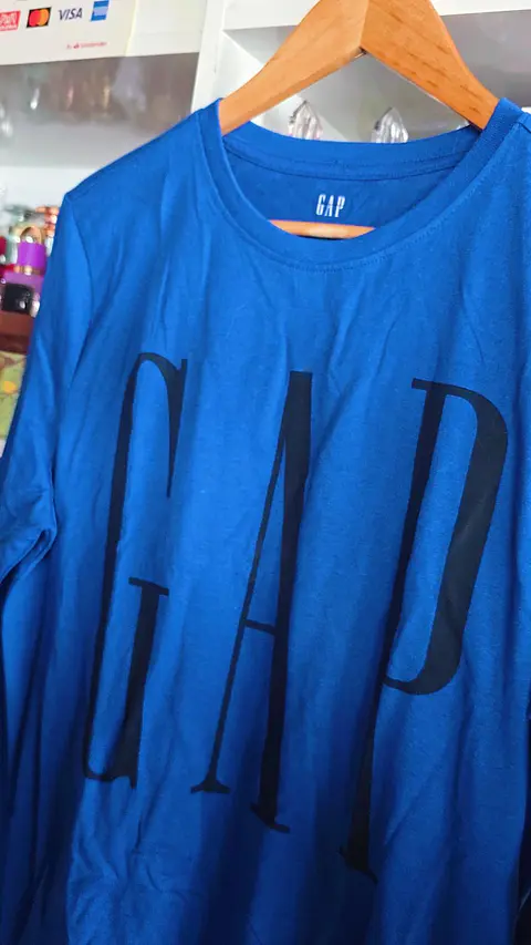 Polera Gap Manga larga M