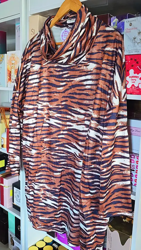 Maxi suéter Zebra Café 