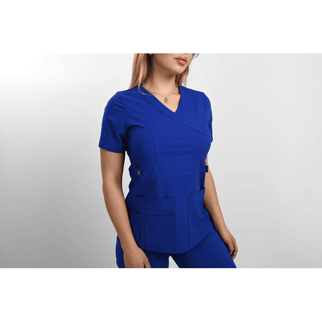 Conjunto Blusa Y Pantalon Clinico Antifluido Azul Rey Modelo Cargo