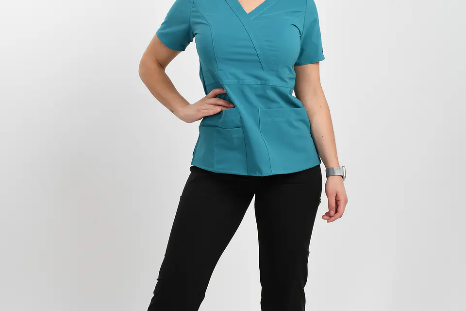 Blusa Clínica Turquesa – Modelo Venus 3