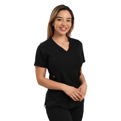 Blusa Modelo Cargo Elasticado Antifluido Negro