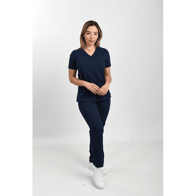 Blusa Modelo Cargo Elasticado Antifluido Azul Marino