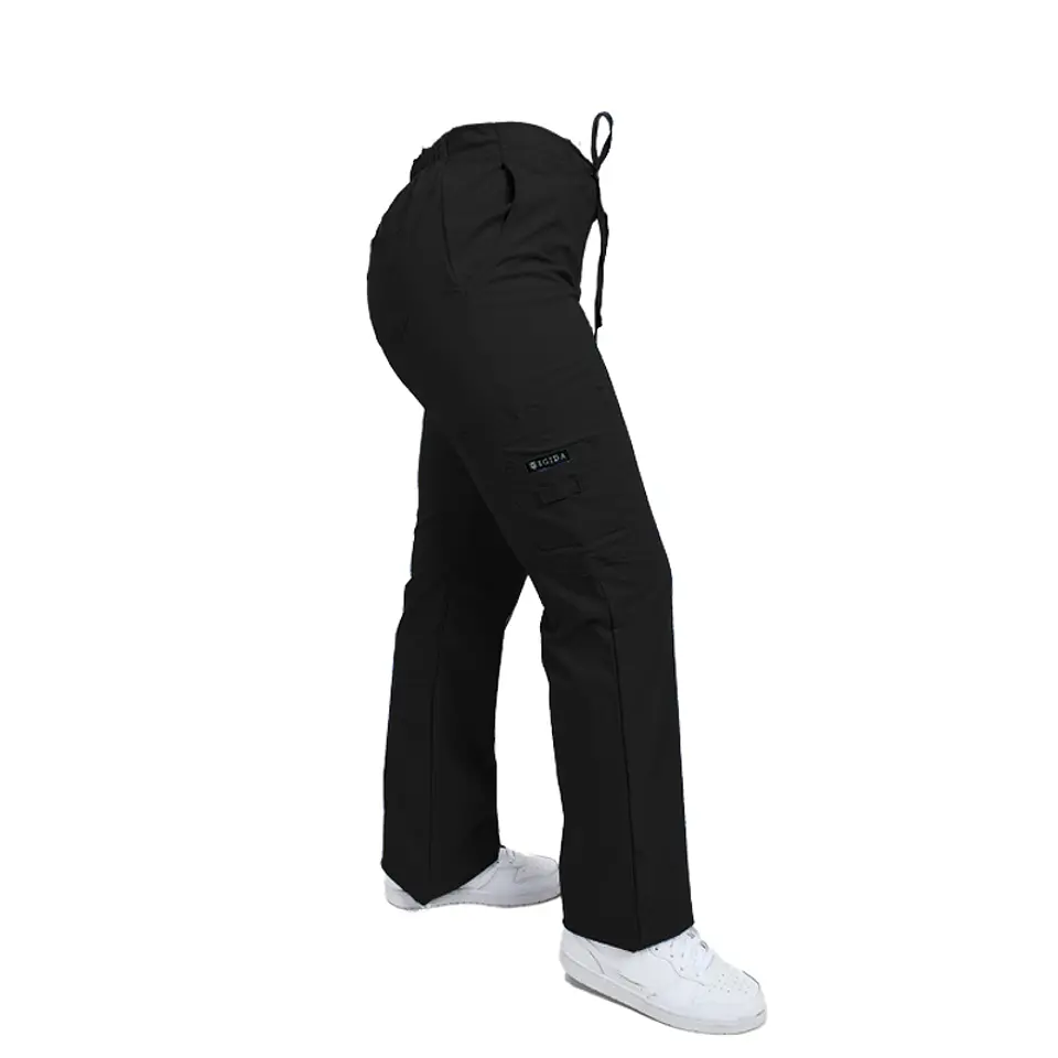 Pantalon Modelo Cargo Elasticado Antifluido Negro 2