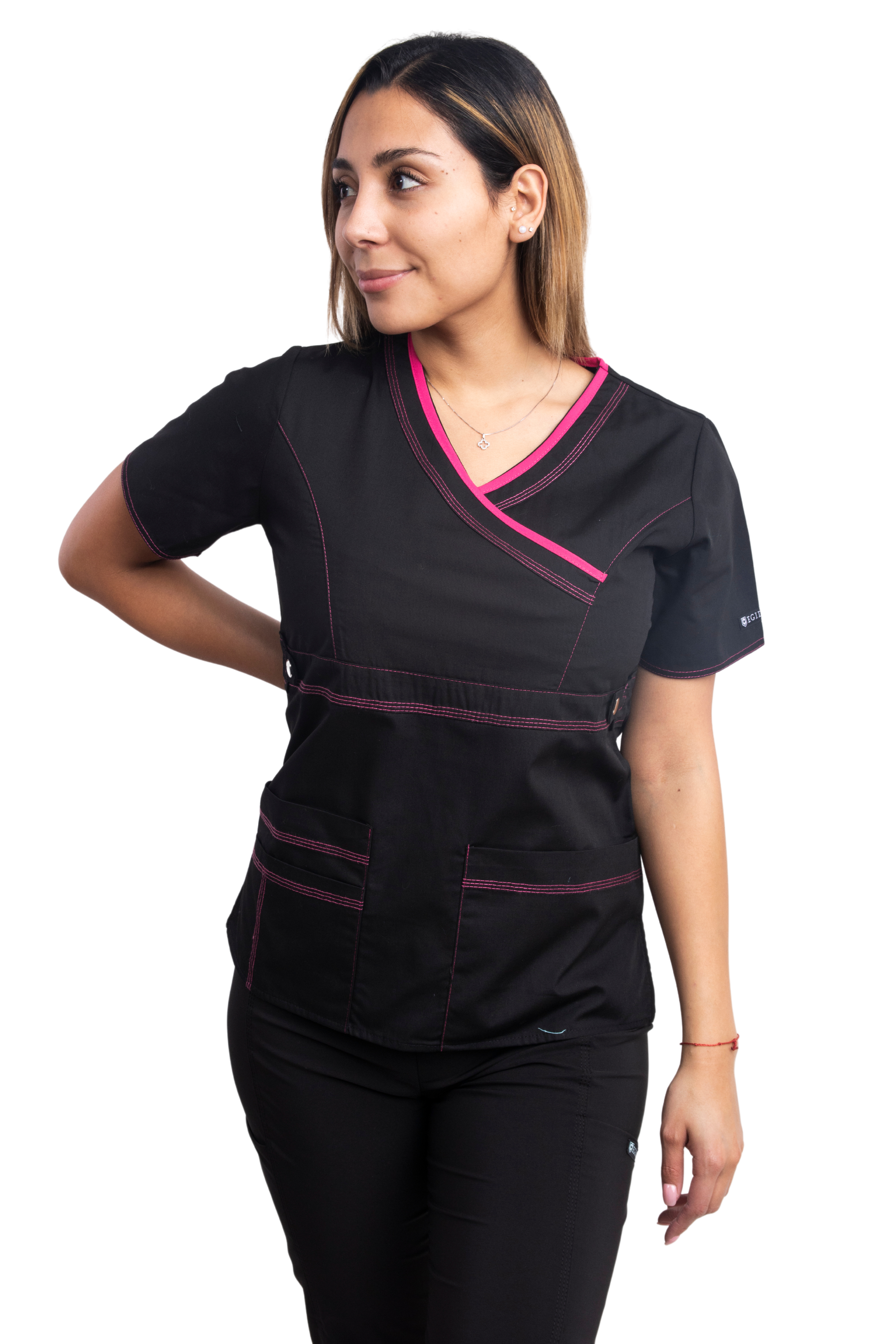 Blusa Cargo Negro Aplicacion Fucsia