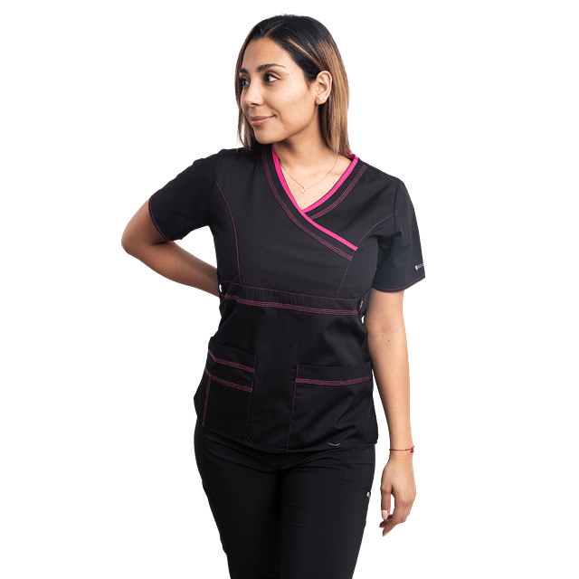 Tela De Invierno - Blusa Cargo Negro Aplicacion Fucsia