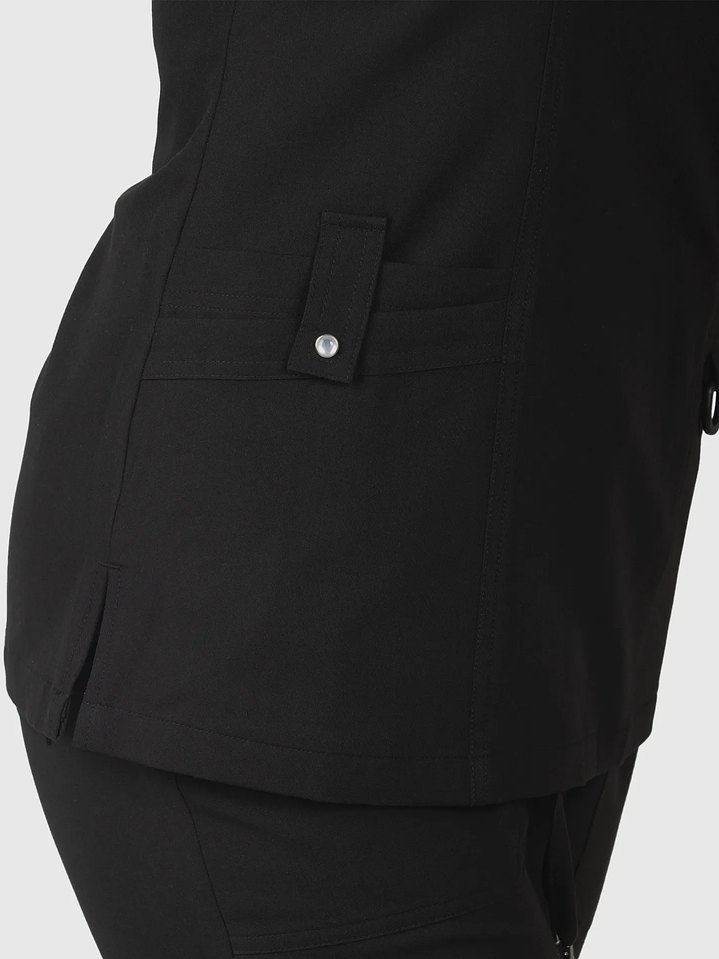 Blusa Clínica Modelo HANA Negro  2