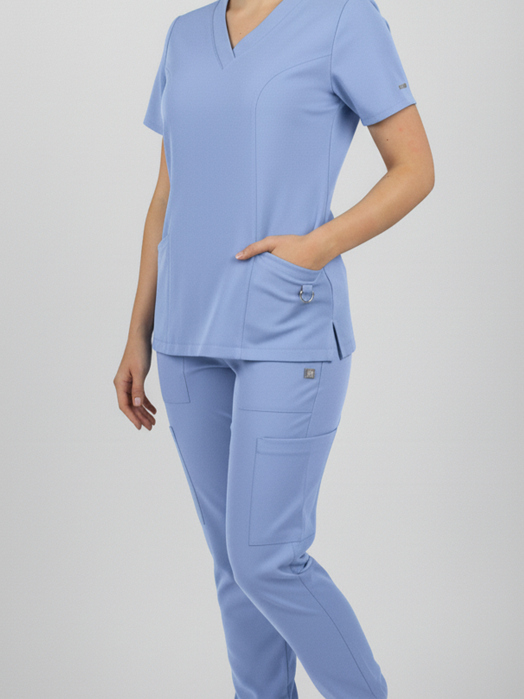 Conjunto Clinico Celeste Blusa Hana + Pantalon Jogger  3