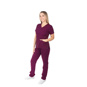 Blusa Modelo Cargo Elasticado Antifluido Ciruela