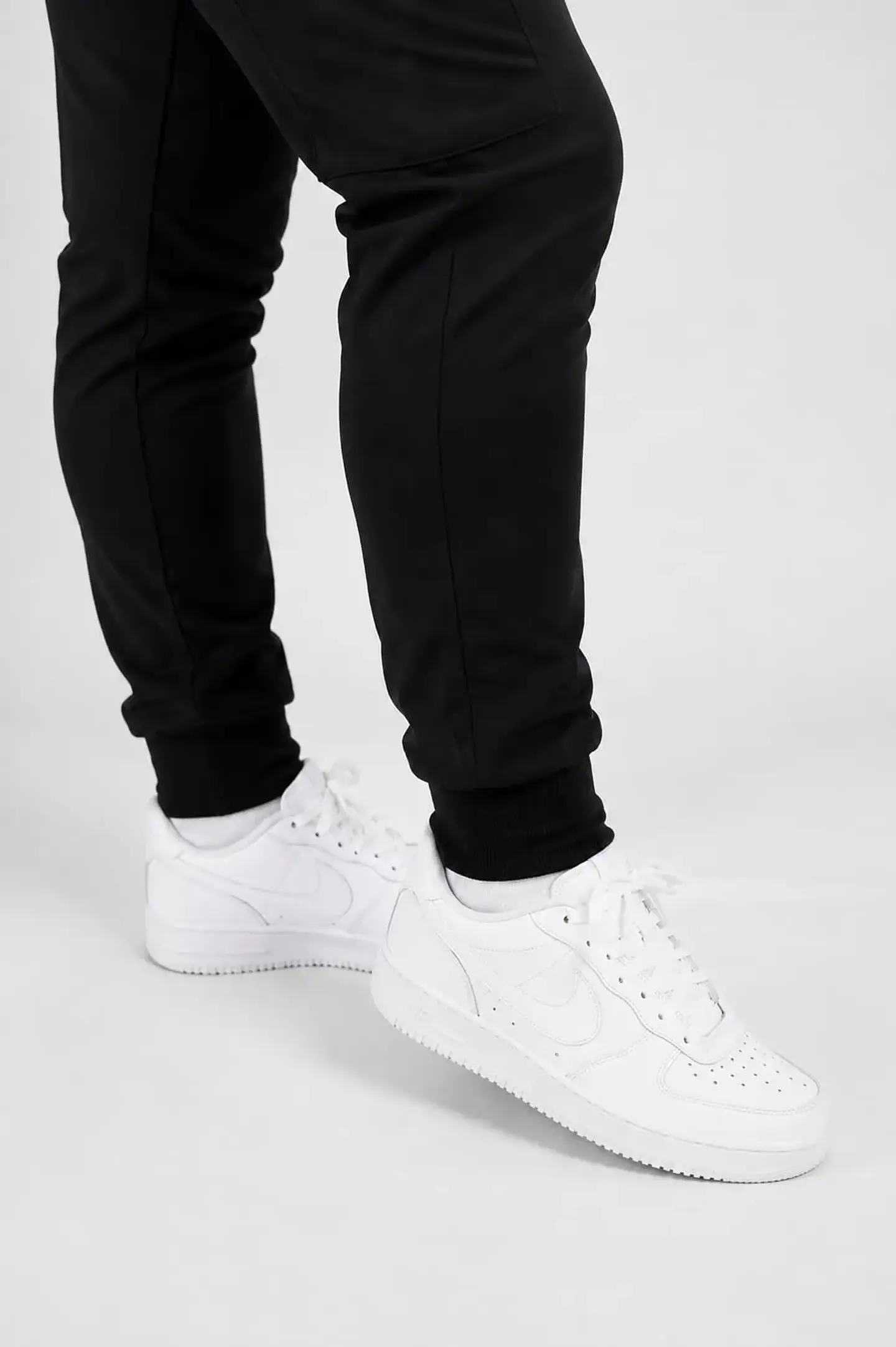 Conjunto Clinico Negro Blusa Hana + Pantalon Jogger  12