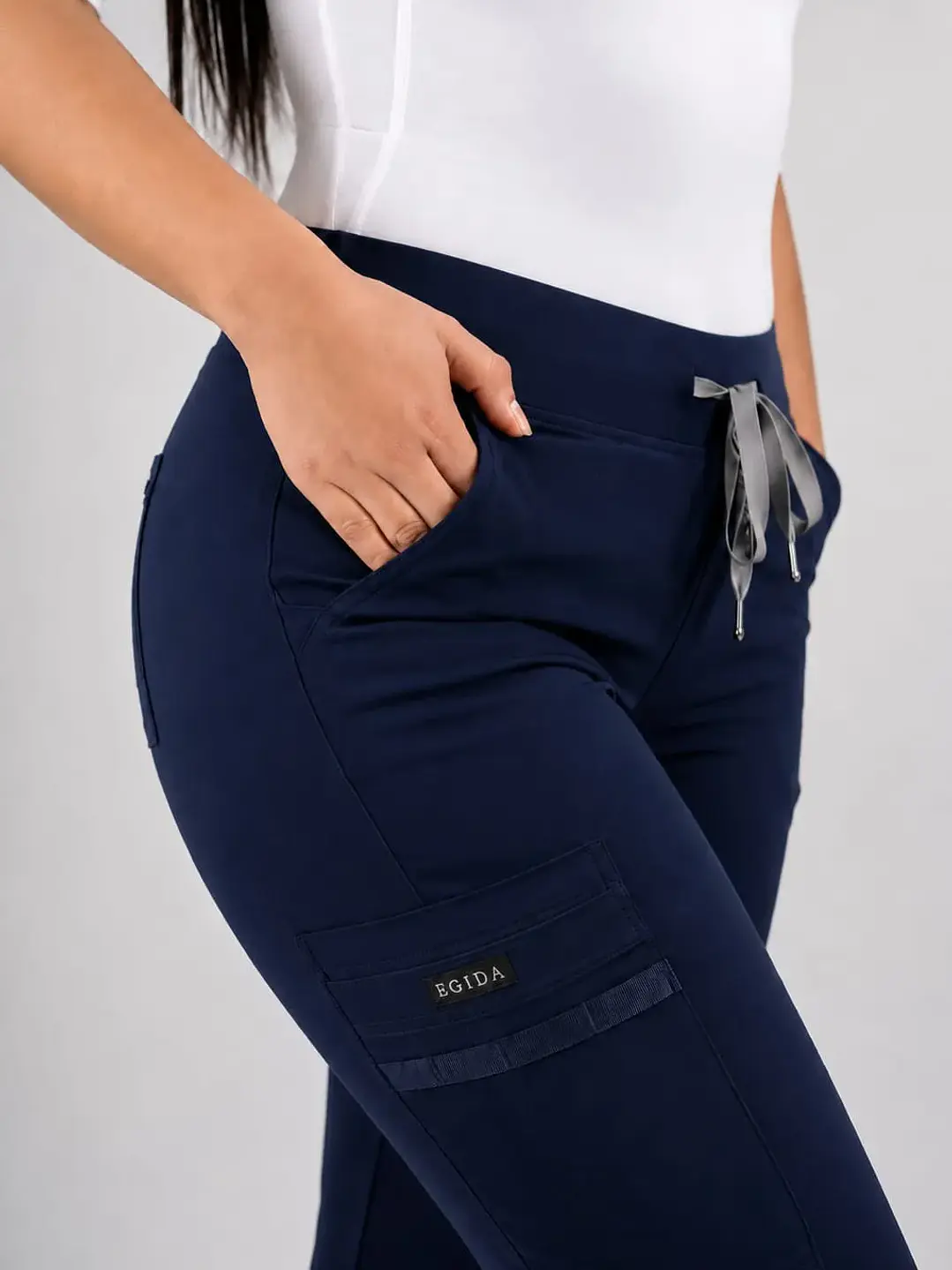 Pantalon Jogger Azul Marino  – Línea Aesthetic - Uniformes clínicos Égida Chile