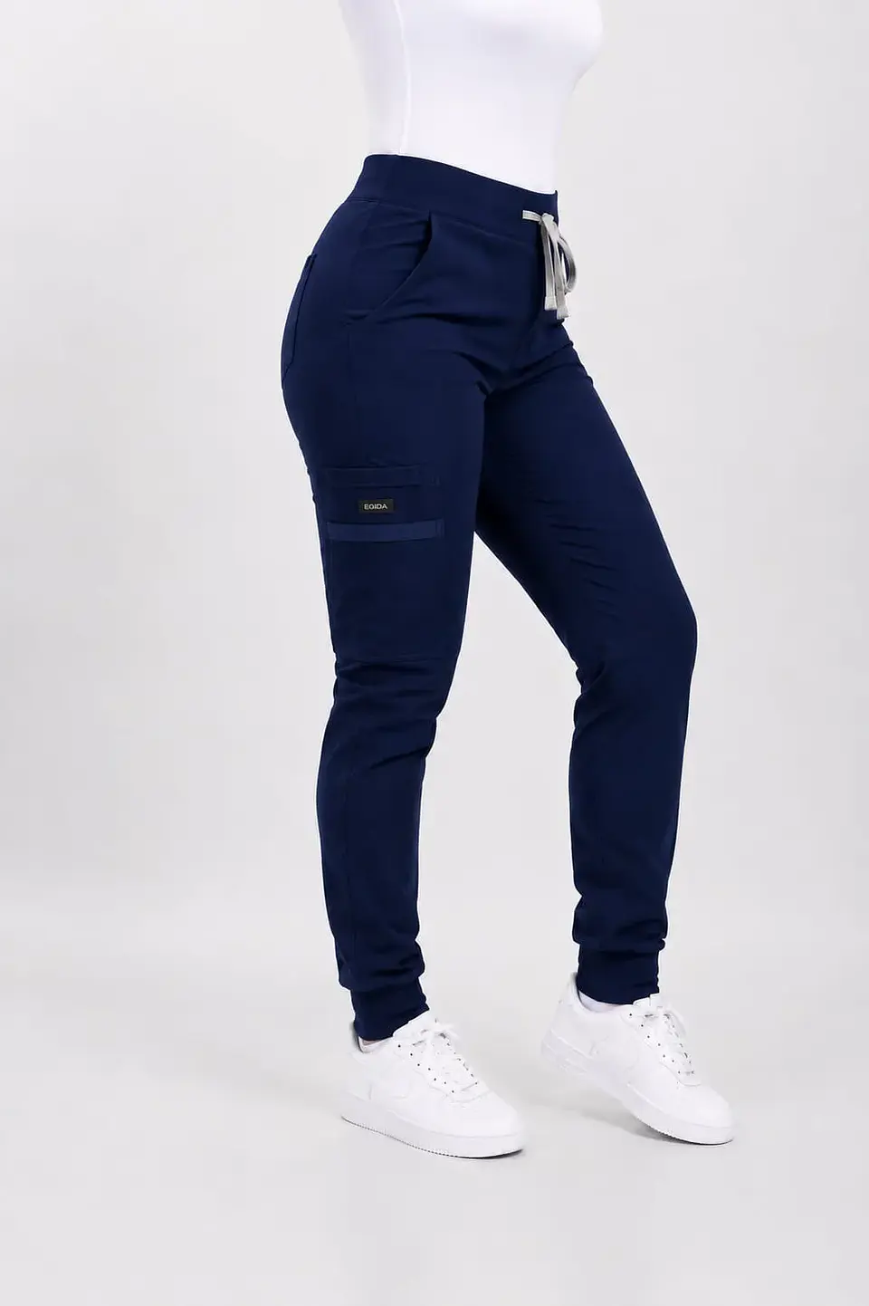 Conjunto Clinico Azul Marino Blusa Hana + Pantalon Jogger  6
