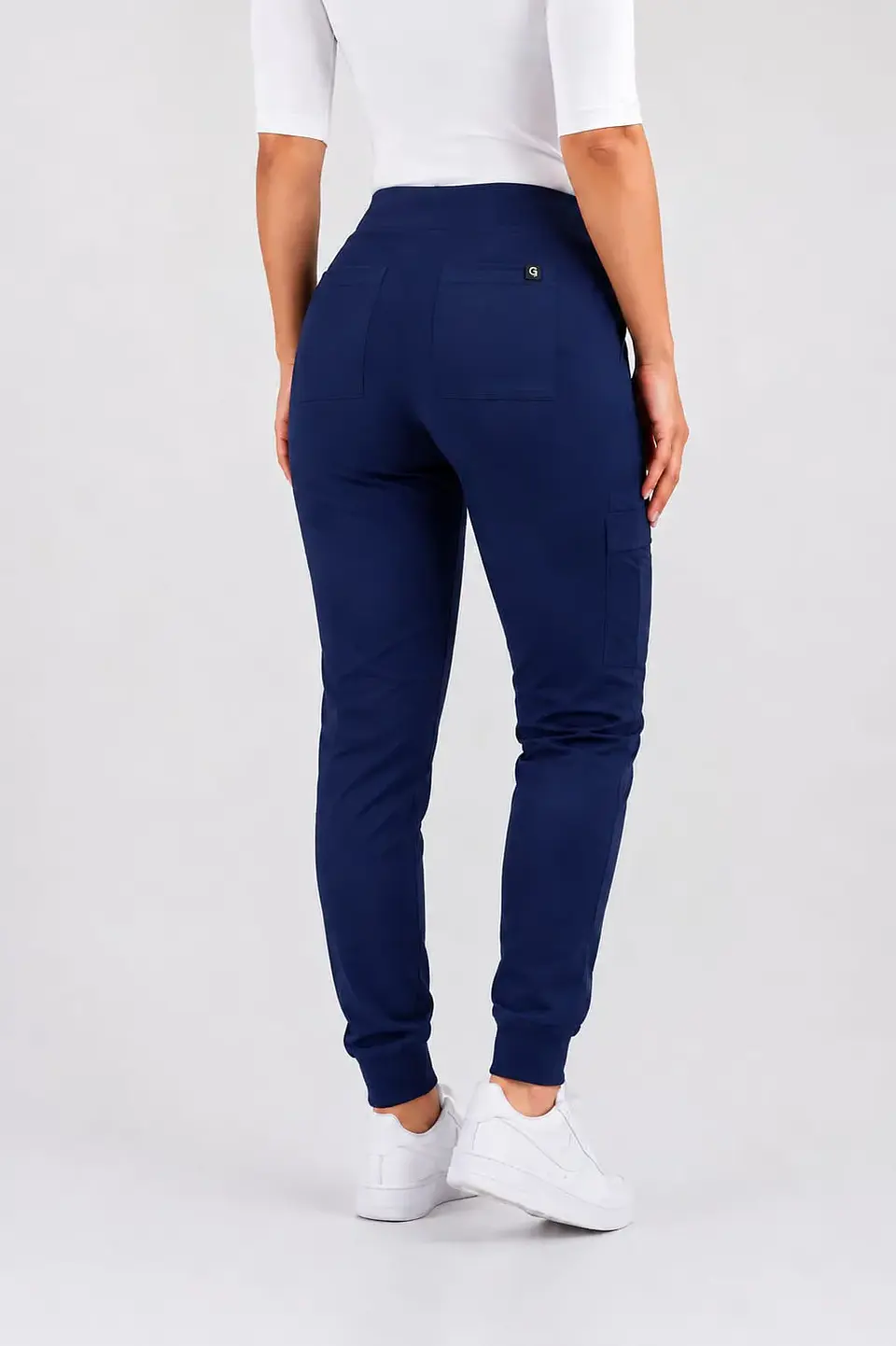 Conjunto Clinico Azul Marino Blusa Hana + Pantalon Jogger  10