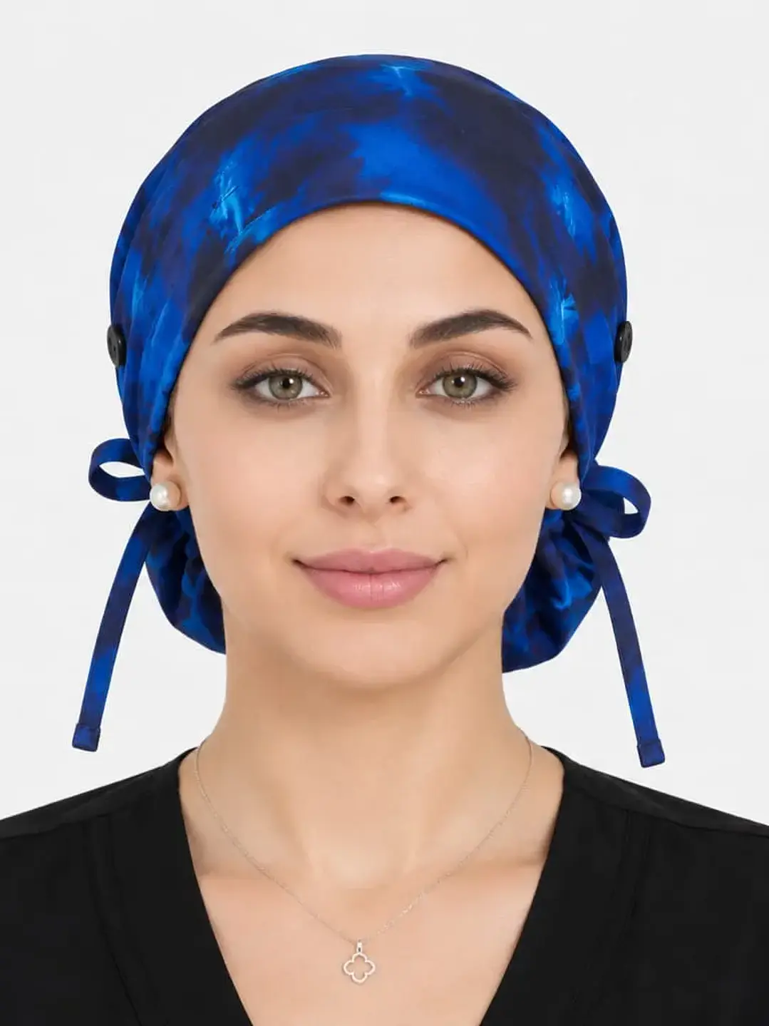 Gorro Clínico Quirúrgico Premium de Tela Elástica con Botones – Azul Rey - Uniformes clínicos Égida Chile