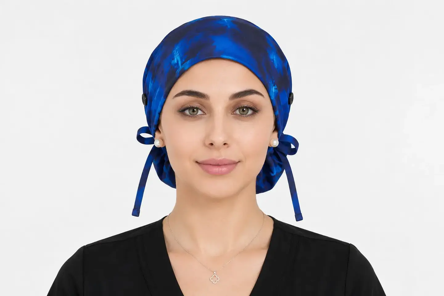 Gorro Clínico Quirúrgico Premium de Tela Elástica con Botones – Azul Rey 2