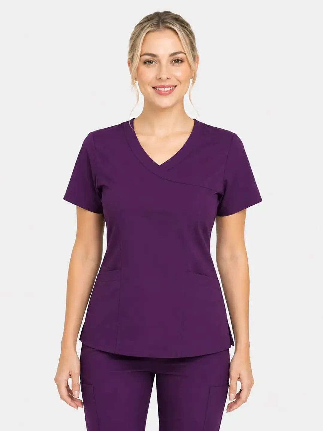 Blusa Clínica Mujer Morado con Corte Asimétrico | Modelo Aurora - Uniformes clínicos Égida Chile