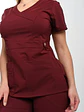 Conjunto Clínico Cargo Premium Antifluido Mujer – Burdeo - Miniatura 6