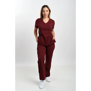 Conjunto Clínico Cargo Premium Antifluido Mujer – Burdeo