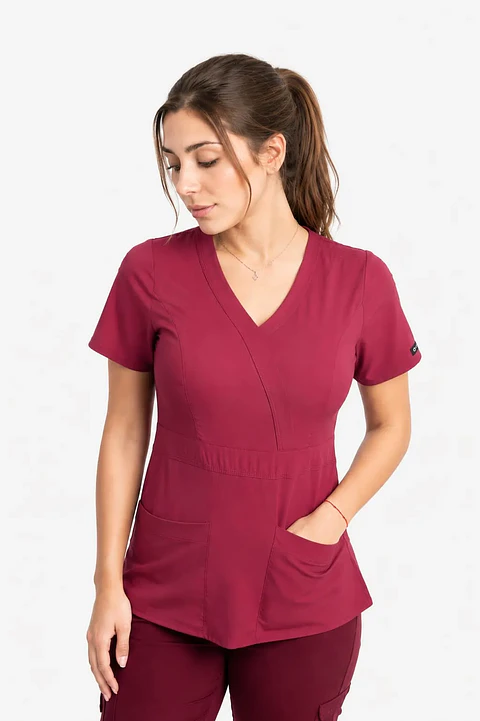Blusa Modelo Venus Burdeo - Tela Elasticada Antifluido