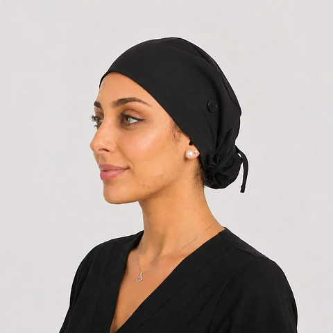 Gorro Clínico con Botones para Mascarilla - Negro Liso Premium